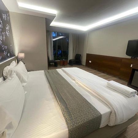 Lch Fitness Hotell Indore Eksteriør bilde